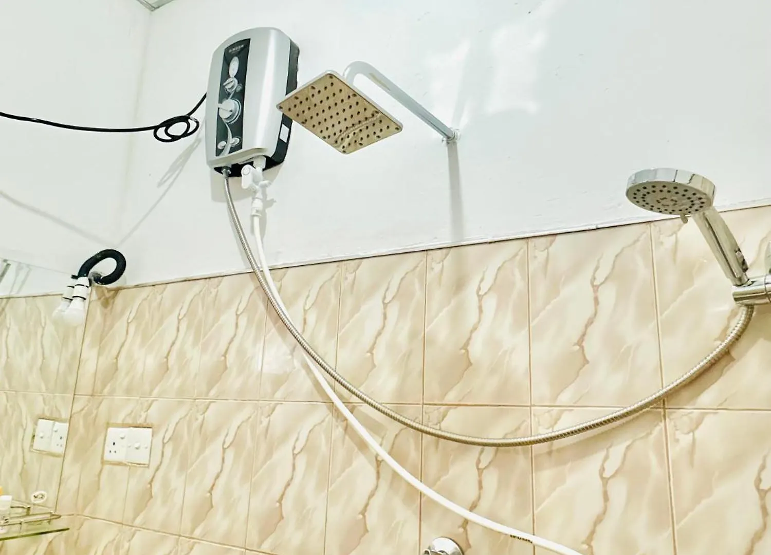 Πανσιόν Jaya Residence - Near Airport Νεγκόμπο