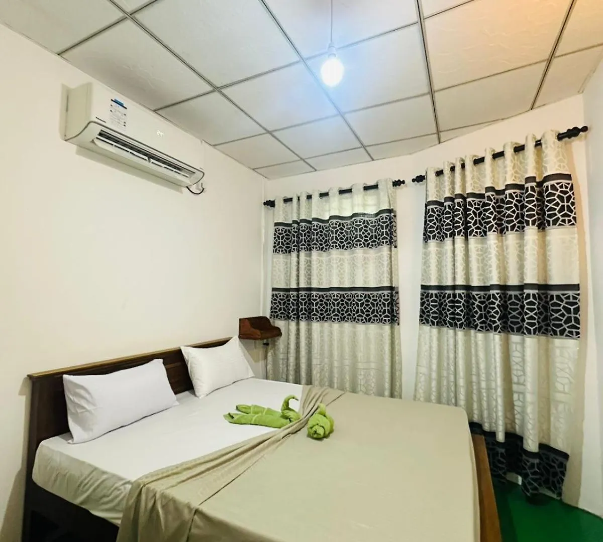 Πανσιόν Jaya Residence - Near Airport Νεγκόμπο