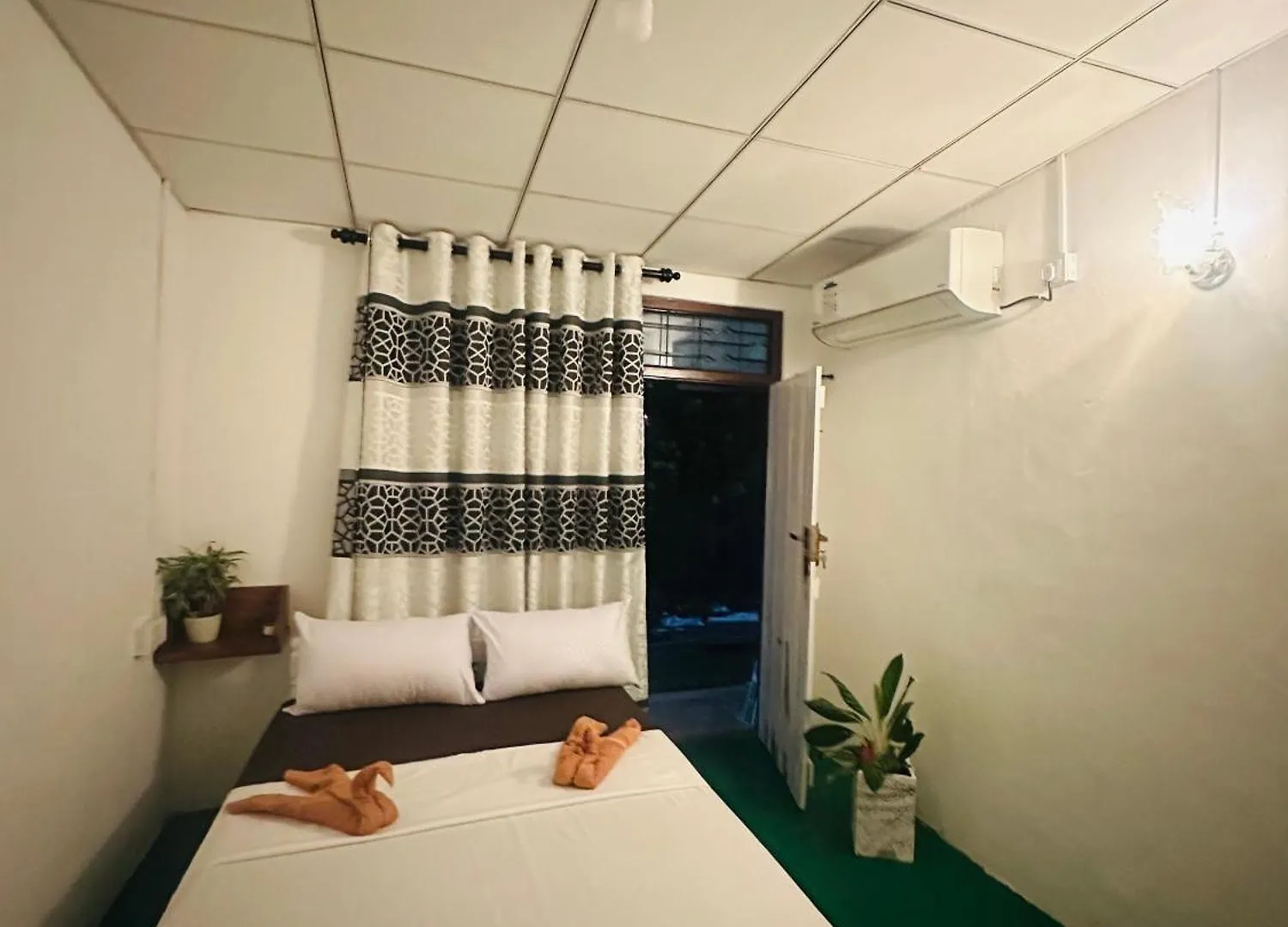 Πανσιόν Jaya Residence - Near Airport Νεγκόμπο Σρι Λάνκα