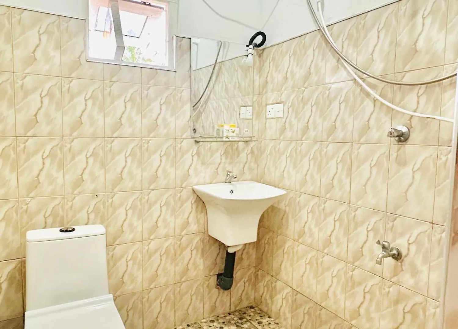 Jaya Residence - Near Airport Νεγκόμπο Σρι Λάνκα